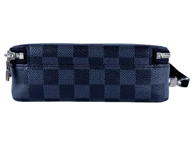 Sac à épaule Louis Vuitton Damier Graphite Giant Alpha Noir Bleu Damier ebène - vue 4