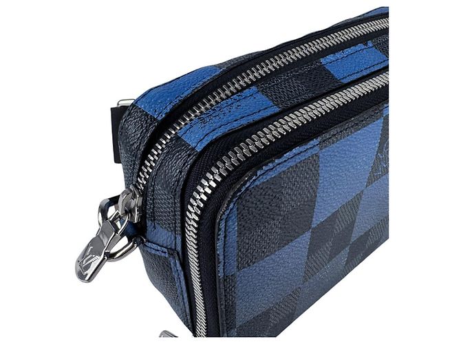 Sac à épaule Louis Vuitton Damier Graphite Giant Alpha Noir Bleu Damier ebène - vue 7