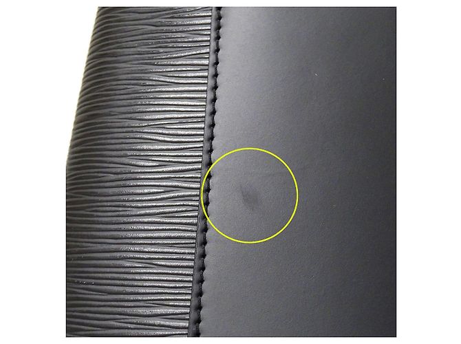 Bolsa Louis Vuitton em couro Epi Noir Black Preto - vista 11