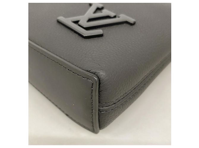 Borsa a Pochette Louis Vuitton Aerogram Nero - vista 10