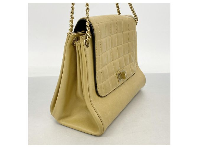 Chanel Schultertasche aus braunem Lammleder - Ansicht 2