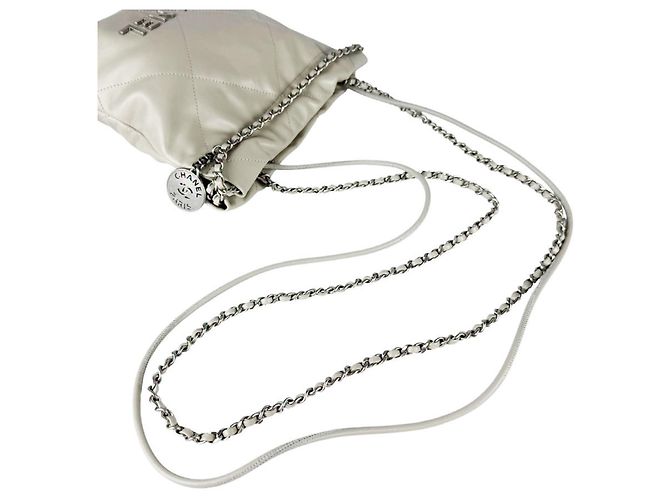 Borsa a tracolla Chanel in pelle avorio Crudo - vista 10