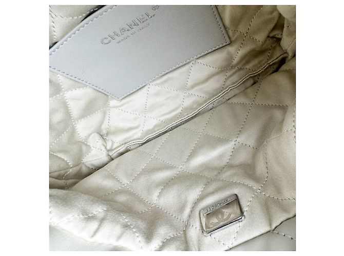 Borsa a tracolla Chanel in pelle avorio Crudo - vista 5
