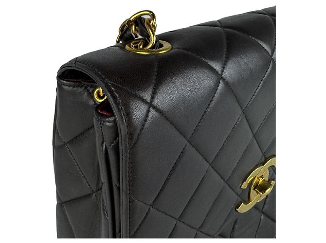 Borsa a tracolla Chanel in pelle d'agnello Nero - vista 7