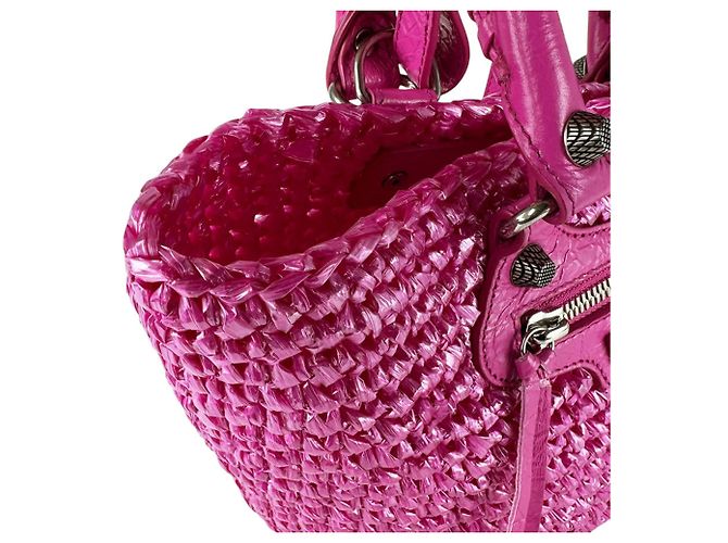 Borsa a tracolla Balenciaga Le Cagoule Panier Small Rosa - vista 7