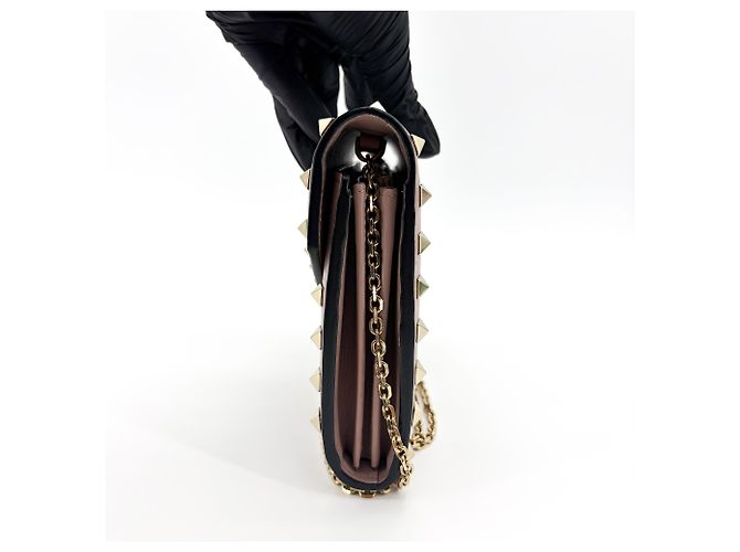 Valentino Garavani Rockstud Envelope Chain Leather Beige - vista 3