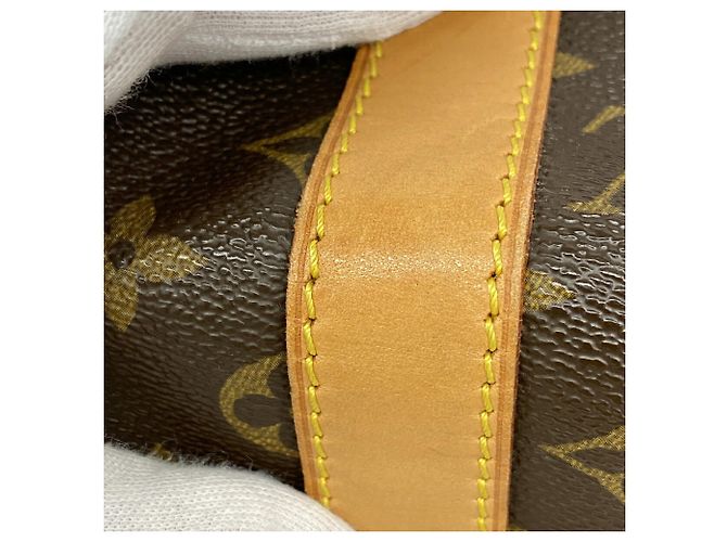 Louis Vuitton Monogram Keepall Bandoulière 50 Marrom - vista 10