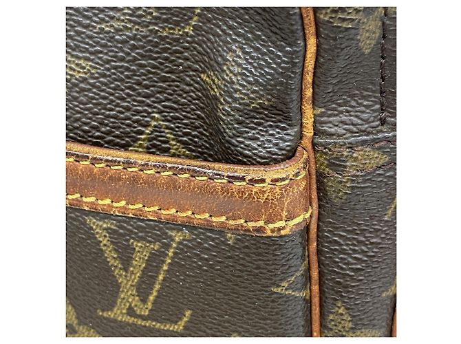 Bolso de hombro Louis Vuitton Monogram Danube Castaño - vista 10
