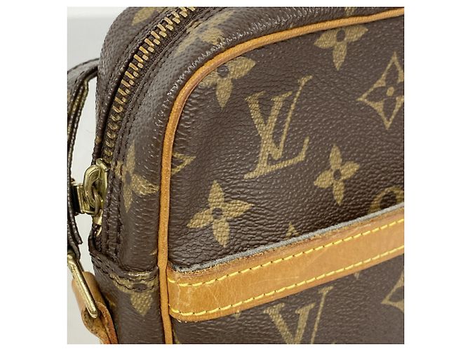 Bolso de hombro Louis Vuitton Monogram Danube Castaño - vista 8
