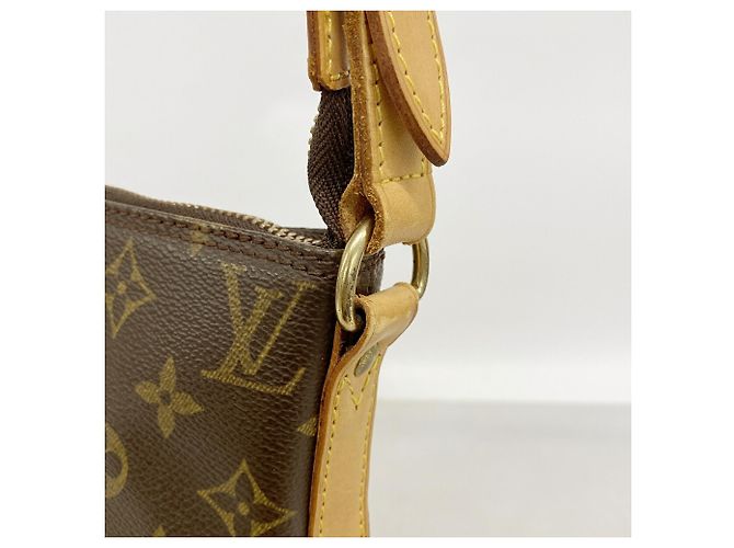 Bolso de hombro Louis Vuitton Monogram Amfar Three Vanity Star Castaño - vista 9