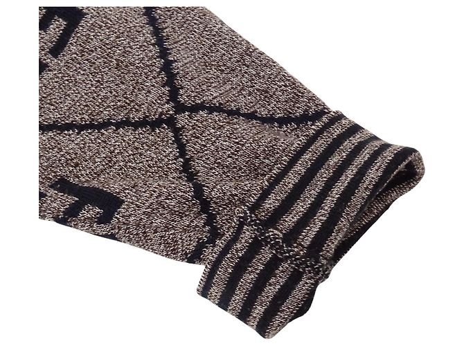 Fendi Pullover aus Acryl-Wolle in Braun - Ansicht 7