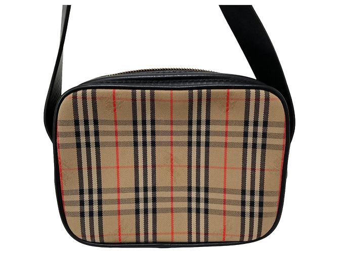 Bolsa de Ombro Burberry em Lona de Algodão e Couro Nova Check com Corrente Preto Bege - vista 2