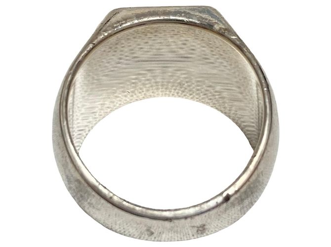 Louis Vuitton Bague Fleur Monogram Ring - view 4