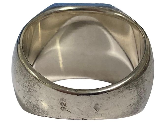 Louis Vuitton Bague Fleur Monogram Ring - view 6