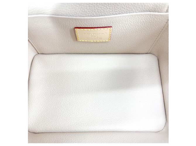 Louis Vuitton Nice Vanity Case Monogram Canvas Nano Castaño - vista 5