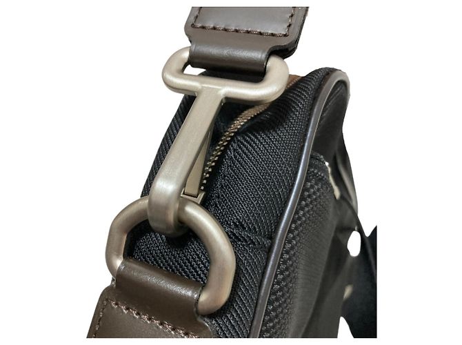 Pasta Louis Vuitton Damier Geant Associé PM Preto - vista 19