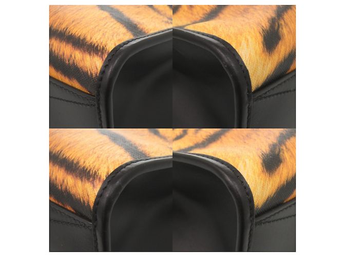Burberry 2-Way Leder-Tote-Bag mit Tiger-Print Schwarz Orange - Ansicht 4