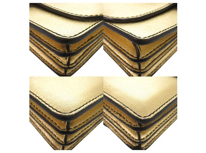 Borsa a tracolla Burberry Buckle in pelle metallizzata oro D'oro Metallico - vista 5