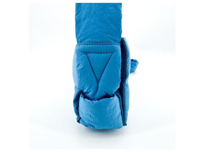 Bottega Veneta Padded Tech Cassette Intrecciato Nylon Blu - vista 3
