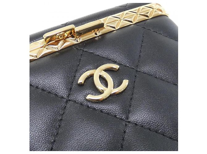 Borsa a tracolla Chanel in pelle d'agnello Nero - vista 4