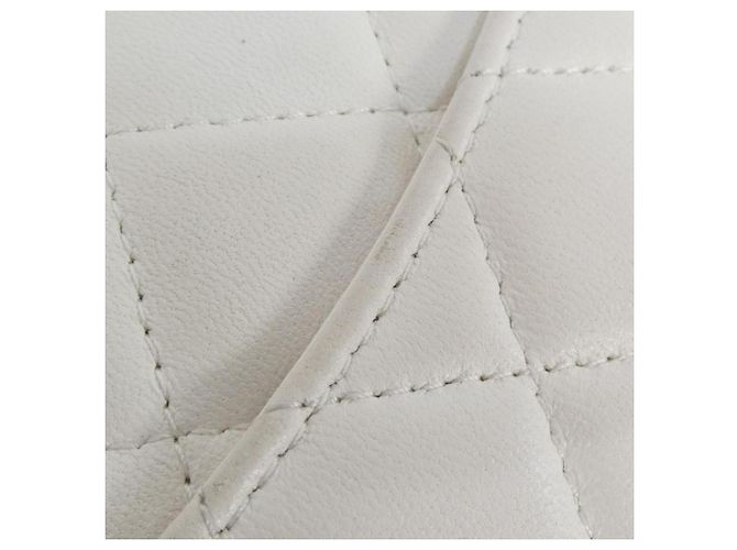 Portafoglio a spalla con catena in pelle bianca Chanel Bianco - vista 5