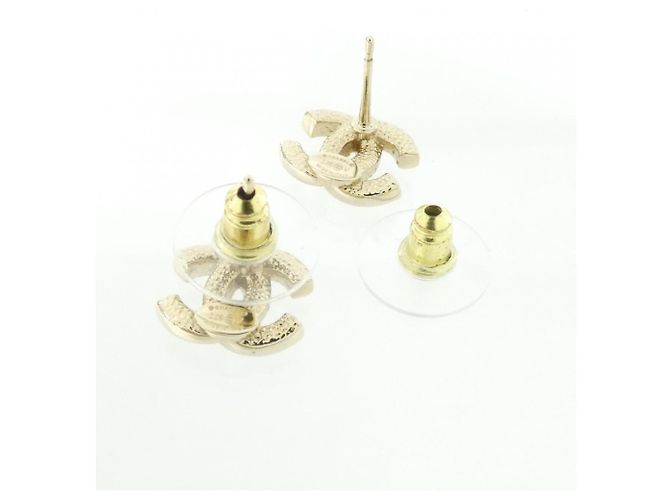 Orecchini a lobo Chanel ABE100 Gold D'oro - vista 3