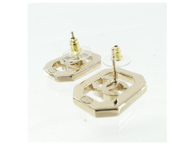 Boucles d'oreilles puces Chanel ABB769 Blanc Doré - vue 3