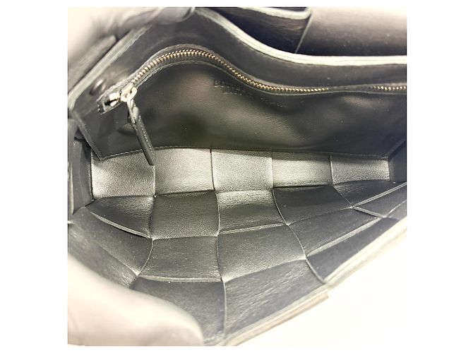 Bottega Veneta Cassette Maxi Intrecciato Patent Candy Nero - vista 5