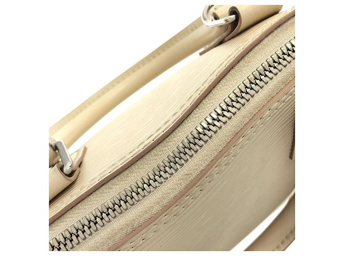 Bolsa Louis Vuitton Epi Alma BB Bege - vista 6