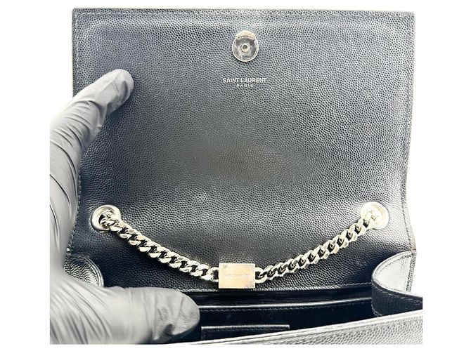 Autre Marque Saint Laurent Classic Monogram Grainy Leather Small Nero - vista 5