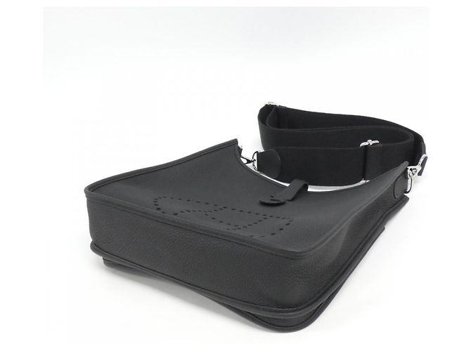 Hermès Bolsa de Ombro Hermes Evelyne 3 PM Preto - vista 3