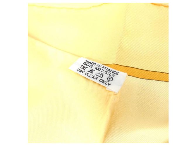 Hermès Foulard Hermes LE JEU DES PETTIS BONHEURS Carre Giallo - vista 4