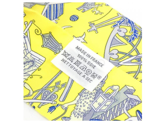 Hermès Lenço Twilly Hermes LA FOLLE PARADE Marrom Amarelo - vista 3