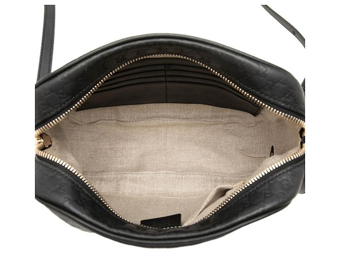 Bolsa de Ombro Gucci Microguccissima Preto - vista 4