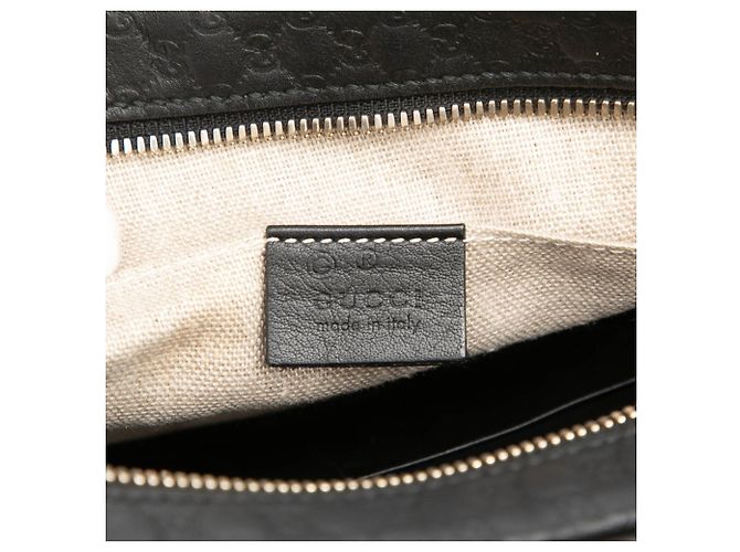 Bolsa de Ombro Gucci Microguccissima Preto - vista 6