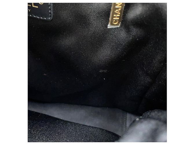 Bolso Tote Chanel Matelassé Negro - vista 8