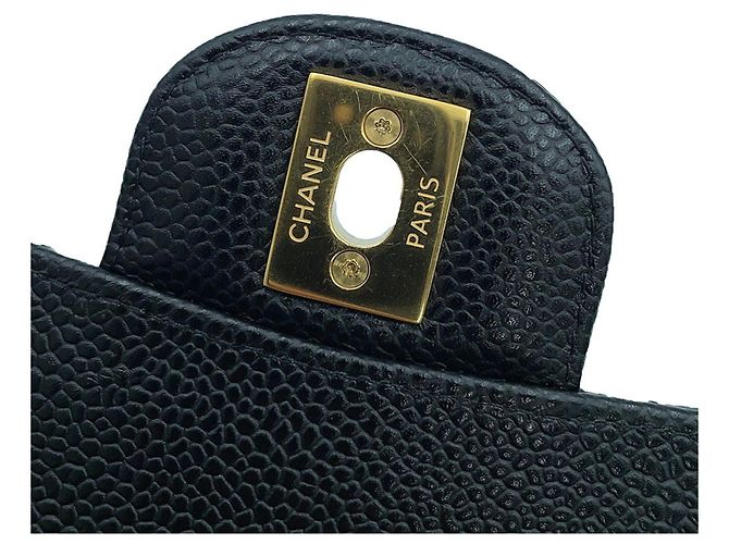 Borsa a spalla Chanel Black Matelassé Nero - vista 12