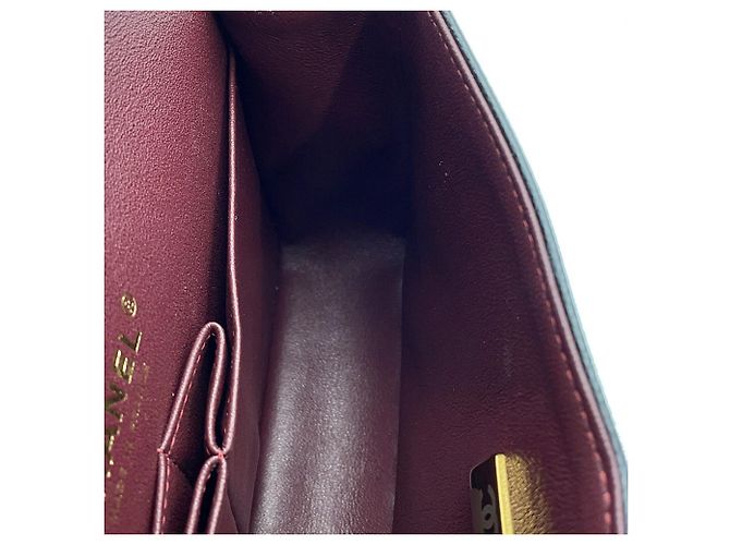 Borsa a spalla Chanel Black Matelassé Nero - vista 14