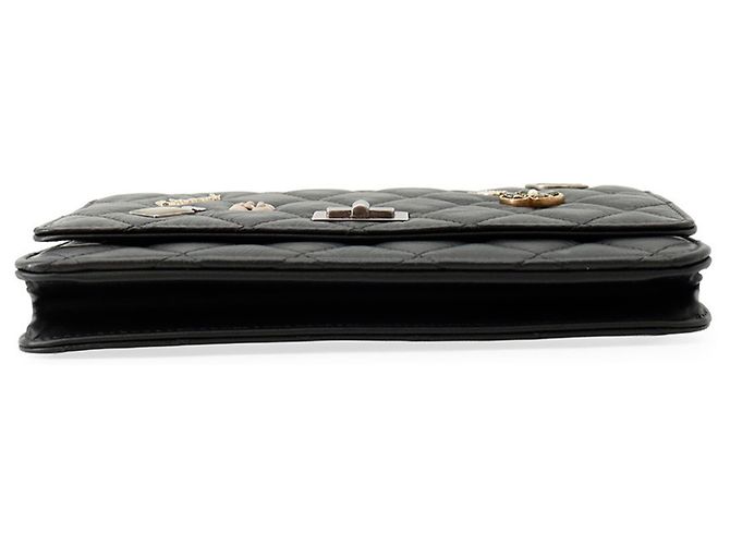 Cartera de cadena Chanel 2.55 Lucky Charm Negro - vista 3