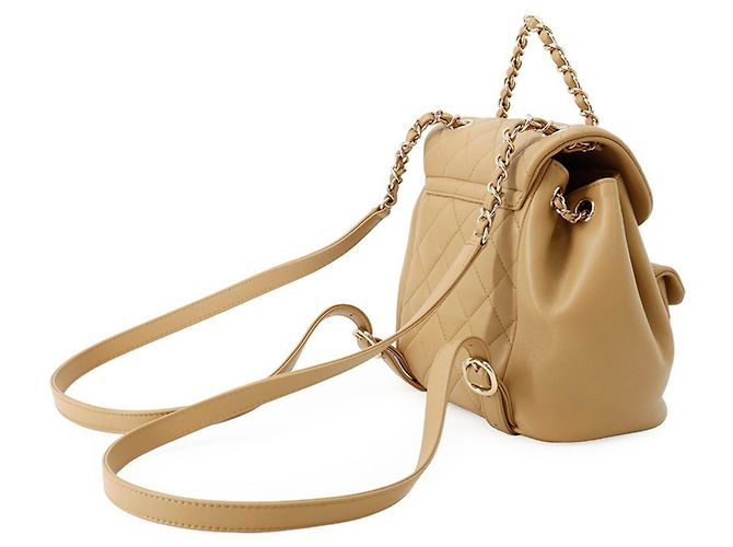 Mochila Chanel Matelassé de piel de cordero Beige - vista 2