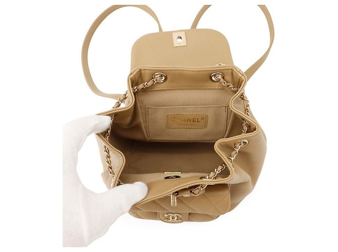 Mochila Chanel Matelassé de piel de cordero Beige - vista 5