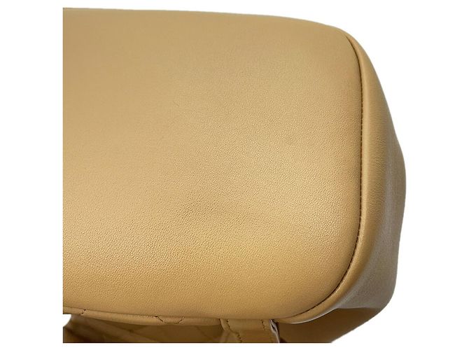 Mochila Chanel Matelassé de piel de cordero Beige - vista 6