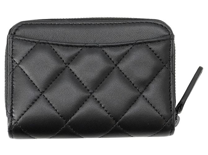 Chanel Matelassé Münzbeutel aus schwarzem Lammleder - Ansicht 3