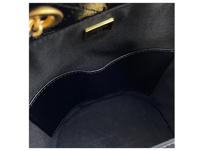 Borsa a tracolla Chanel Matelassé in pelle d'agnello nera Nero - vista 11