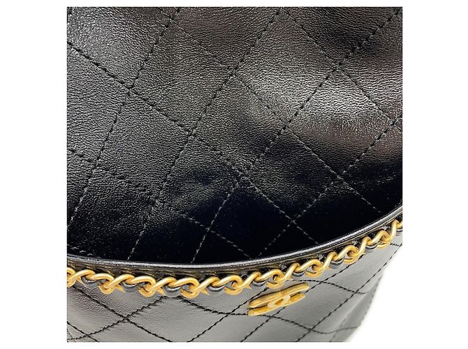 Borsa a tracolla Chanel Matelassé in pelle d'agnello nera Nero - vista 8