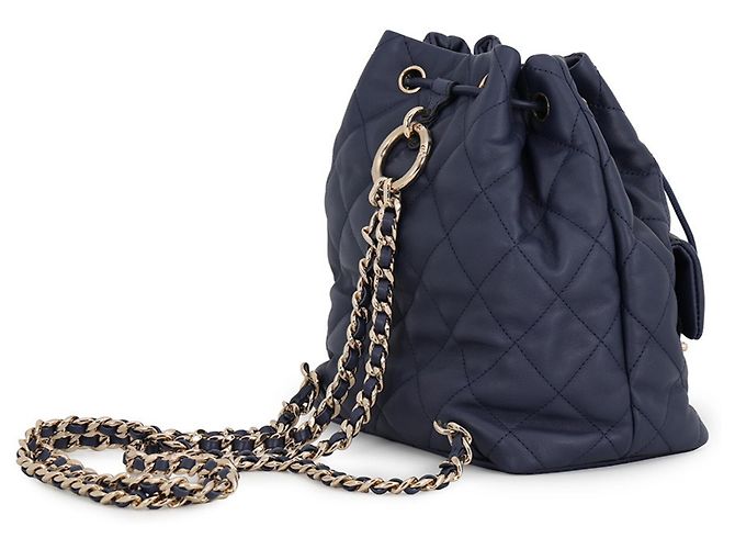 Borsa Chanel Matelassé Navy Blu navy - vista 2