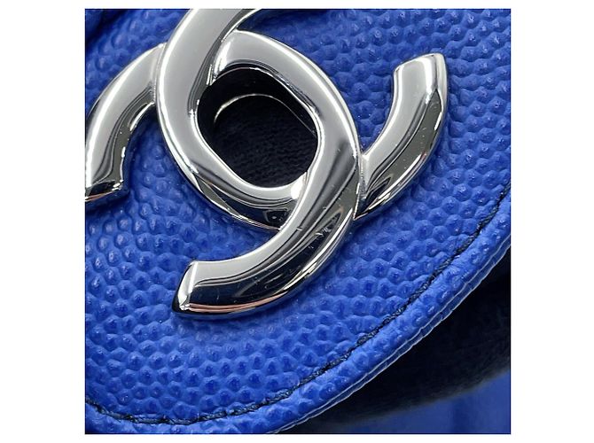 Borsa a tracolla Chanel Matelassé Blue - vista 15