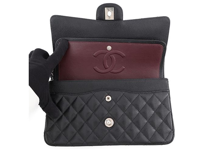 Sac à main Chanel Matelassé Black Noir - vue 6