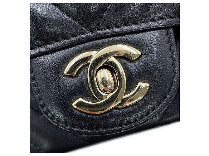 Borsa a tracolla Chanel Chevron Mini in pelle d'agnello Nero - vista 13