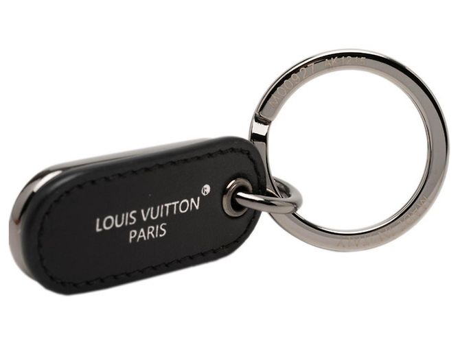 Louis Vuitton Monogram Eclipse Keyring Black Metallic - view 3